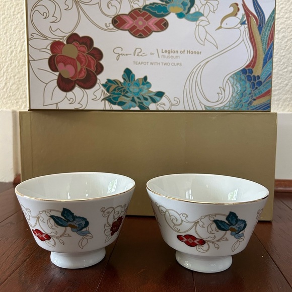 Guo Pei for Legion of Honor SF tea pot w/ 2 cups set new in box collectible - Picture 5 of 14